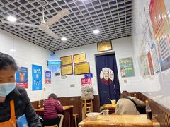 大堂-覃肥叔桂林米粉(粮道街店)