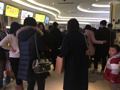等候区-百丽宫影城(CGS激光苏宁广场店)