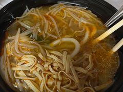 -砂锅米线