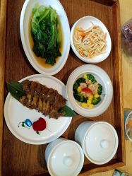 -裕月馨月子中心(滨江店)