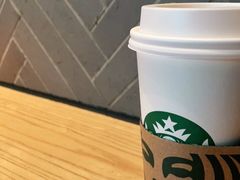 -星巴克(广州南站A18检票口楼上)