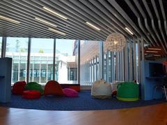 -香港大学