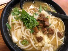 -鑫花溪牛肉米粉(文星广场店)