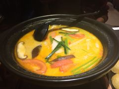 冬阴功素虾锅-十二舍·湯物素煮(江泰潤政店)