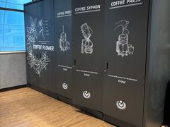 -瑞幸咖啡(纽宾凯酒店新华路店)