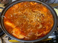 -吴草鸡爪오초닭발韩食堂(融恒盈嘉中心店)