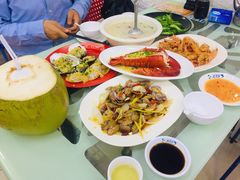 -小辣妹川味海鲜加工店(第一市场椰风巷店)
