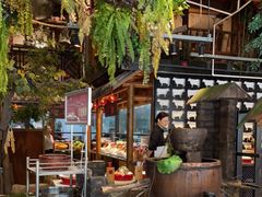 大堂-屋门口呷饭(捞刀河店)