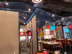 -尚尚仙·酸汤猪手·猪肚鸡火锅(华联万柳购物中心店)