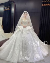 -南京宝娜嫁衣婚纱礼服馆(中央路店)