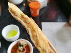 锅盔-周老三跷脚牛肉·全牛火锅(非遗传承店)