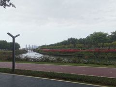 -万绿园