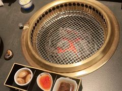 -铭牛烧肉·和牛海鲜自助(高新月牙湖店)