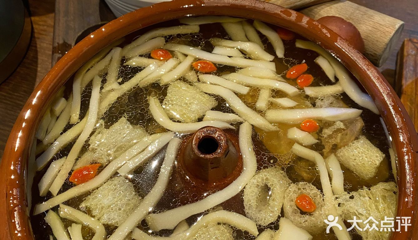 来黄岛吃的第一家云南菜