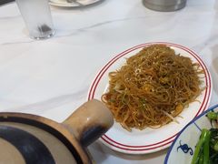 -明本湛江鸡•海鲜小厨(陈家祠店)