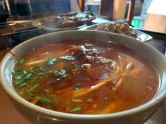 猪肘汤面-亮亮面馆(经六路店)