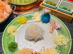 -得意咚瓜·顺德鱼生·冬瓜盅火锅