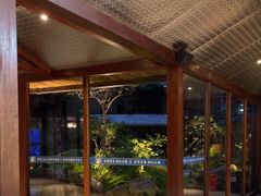 -忆江南·临江鱼馆