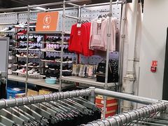 -上品折扣(回龙观店)