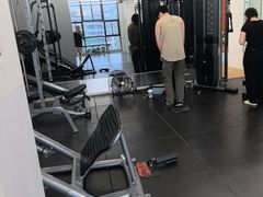 -乐刻健身(汇德隆购物中心店)