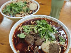 正宗牛肉面-汪胖子襄阳牛肉面(华丰路店)