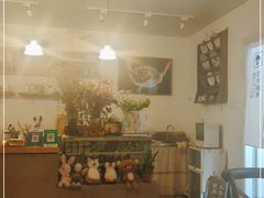 -In Cafe隐食研室