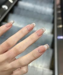 -唇印象·美甲美睫