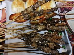 烤羔羊肉串-木屋烧烤(坂田天安云谷店)