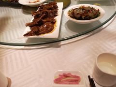 -湖庭壹品鸭王·传统北京烤鸭·别墅私房菜·庭院宵夜(江宁店)