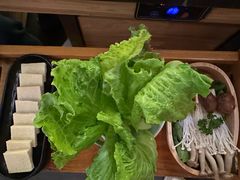 -左庭右院鲜牛肉火锅(浦江欢乐颂店)