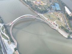 -广州塔卢特斯法国旋转餐厅