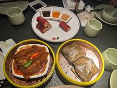 -蝴蝶里·粤菜·点心(滨江龙湖店)