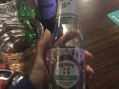 -vimi便利店酒吧