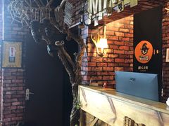 -MAX伯爵趣味互动密室逃脱(大坪D馆店)