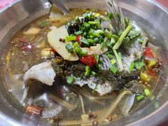 彝家酸菜罗非鱼-风鑫铃罗非鱼(道沟店)