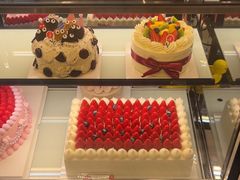 -花花卷卷·鲜食蛋糕(泉屋店)