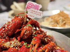 -巴厘龙虾·榜首油焖大虾(音乐学院·沿江酒馆店)