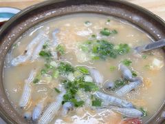-盛燕泥丁粥