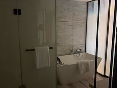 -深圳彭年万丽酒店