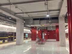 -复旦大学(地铁站)