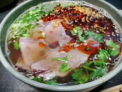 -臻老板牛肉面(光华路SOHO店)