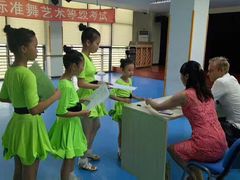 -飞童凡响艺术学校(松江区九里亭校区)