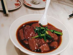 金蒜韭菜豬紅-稻香酒家·33年老字号·港式粤菜(富邦中心店)