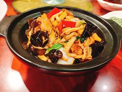 自制面筋煲-三林本帮馆(中林街店)