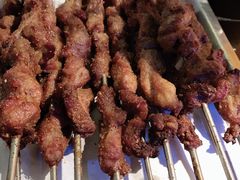 -鸣记脆皮烤鱼·海鲜烤鱼(三八广场店)