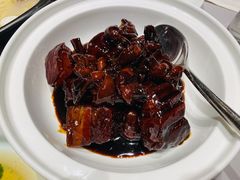 百叶结红烧肉-屋里厢上海菜馆