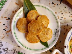 禄婶自制黑猪肉饼-禄婶鸡煲·打边炉