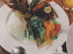 -Pundi Pundi Restaurant