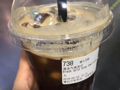 -瑞幸咖啡(巴黎春天陕西路店)