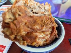 特色大铁锅烀腔骨-95号酱骨·一块豆腐(展春园西路店)